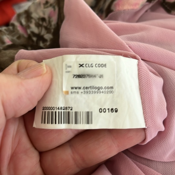 Pink knit bodice with silk skirt dress from Italian designer Ermanmo Scervino - Picture 13 of 13